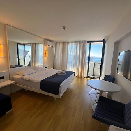 Spend Your Time In Orbi City Batumi Ngoại thất bức ảnh