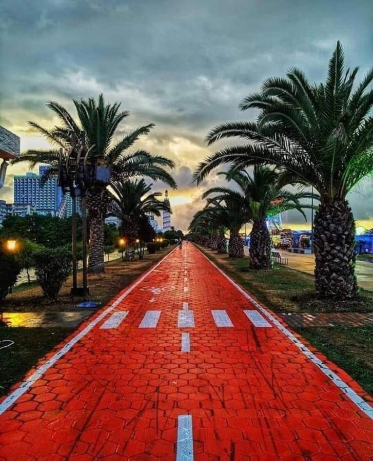 Spend Your Time In Orbi City Batumi Ngoại thất bức ảnh