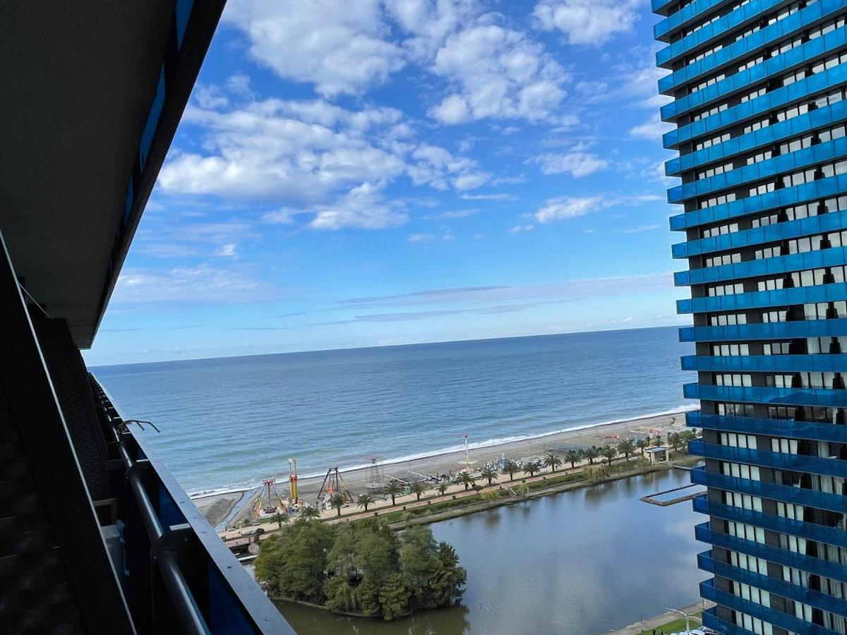 Spend Your Time In Orbi City Batumi Ngoại thất bức ảnh