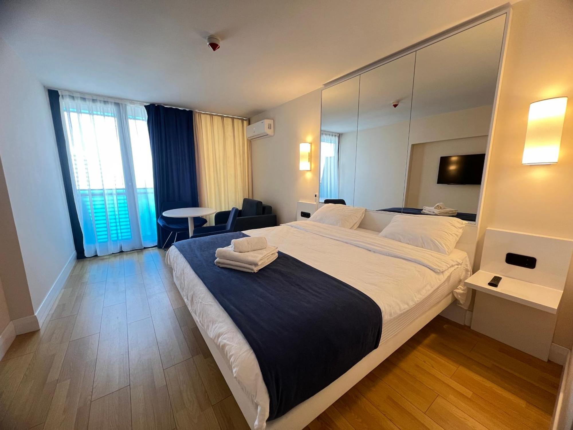 Spend Your Time In Orbi City Batumi Ngoại thất bức ảnh