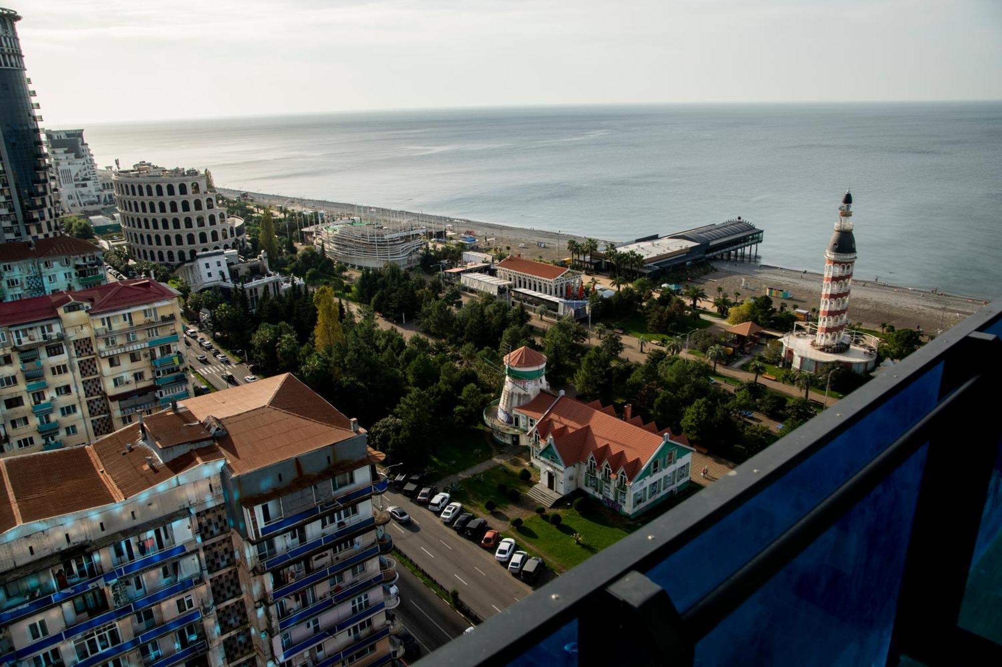 Spend Your Time In Orbi City Batumi Ngoại thất bức ảnh
