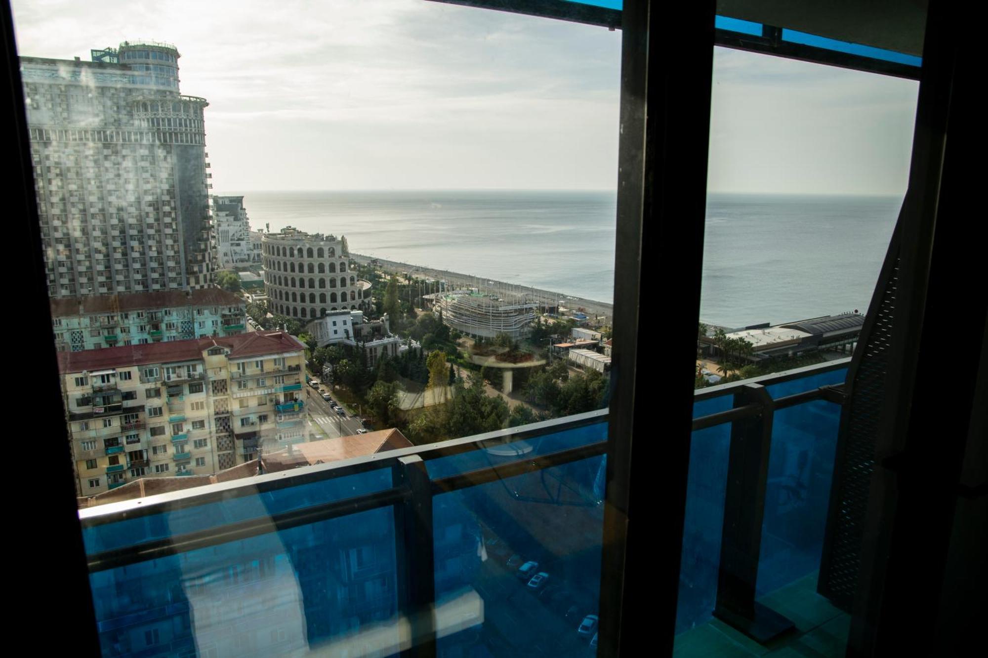 Spend Your Time In Orbi City Batumi Ngoại thất bức ảnh